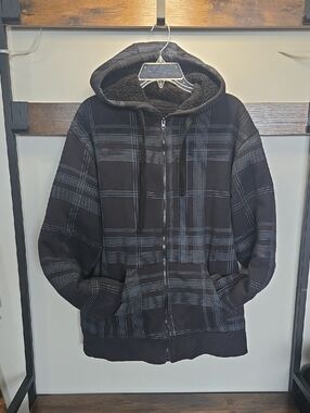 Men's Black Plaid Zip-Up Hoodie Sweater